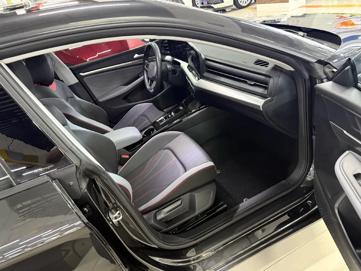2023 Volkswagen Lamando 1.4T 150HP L4 7DCT,autocango,china used car exporter,china ev exporter,chinese used car exporter,chinese used ev exporter