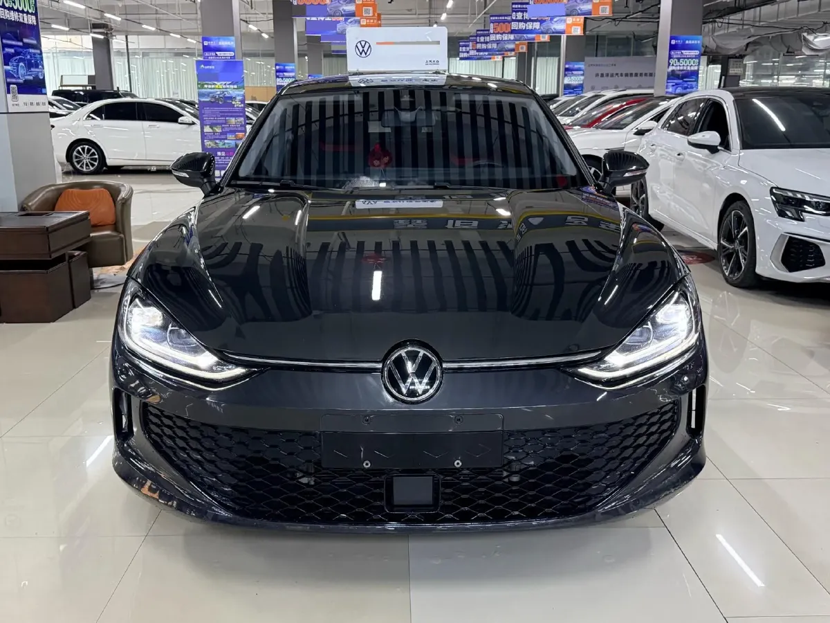 2023 Volkswagen Lamando 1.4T 150HP L4 7DCT,autocango,china used car exporter,china ev exporter,chinese used car exporter,chinese used ev exporter