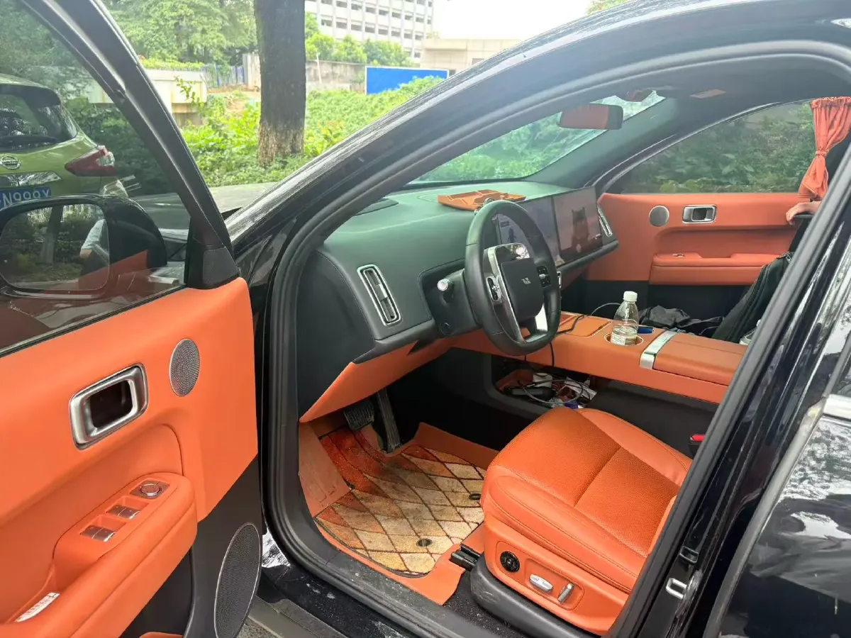 2025 Li L6 Range Extended 154HP L4 REEV,autocango,china used car exporter,china ev exporter,chinese used car exporter,chinese used ev exporter