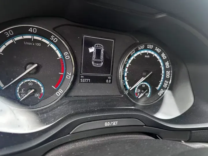 2019 Skoda Karoq 1.4T 150HP L4 7DCT,autocango,china used car exporter,china ev exporter,chinese used car exporter,chinese used ev exporter