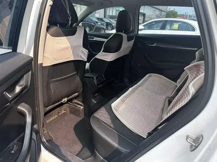 2019 Skoda Karoq 1.4T 150HP L4 7DCT,autocango,china used car exporter,china ev exporter,chinese used car exporter,chinese used ev exporter