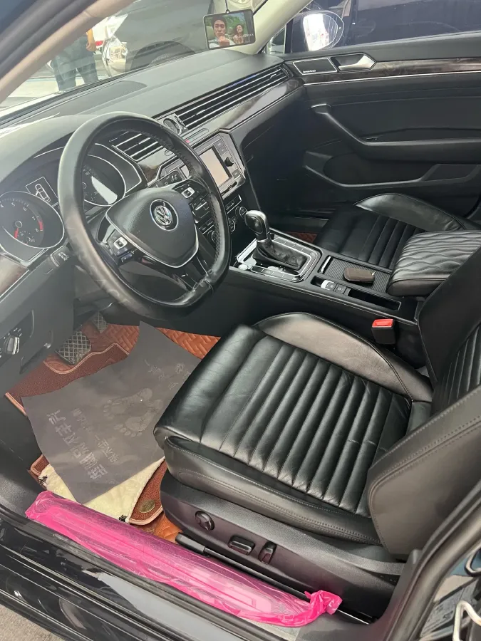 2018 Volkswagen Magotan 1.8T 180HP L4 7DCT,autocango,china used car exporter,china ev exporter,chinese used car exporter,chinese used ev exporter