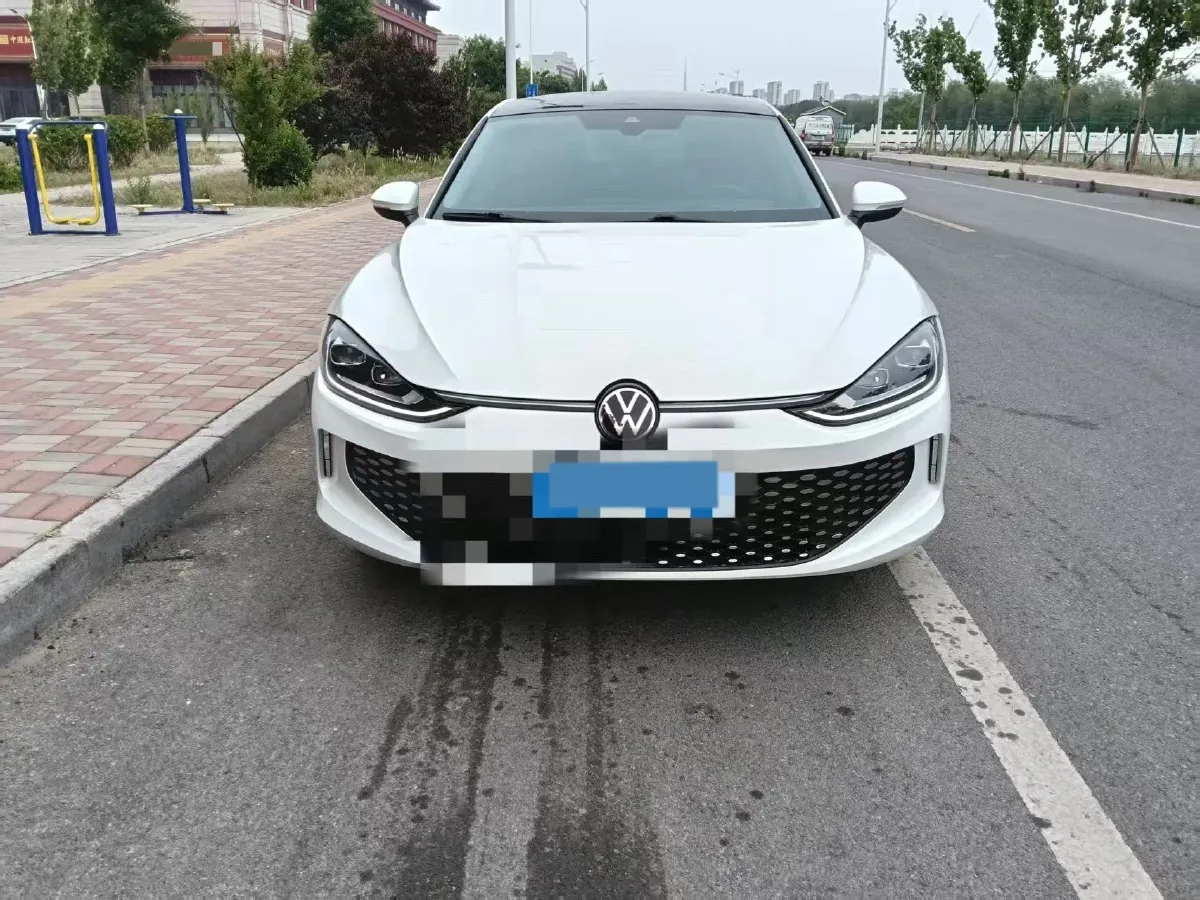 2024 Volkswagen Lamando 1.4T 150HP L4 7DCT,autocango,china used car exporter,china ev exporter,chinese used car exporter,chinese used ev exporter