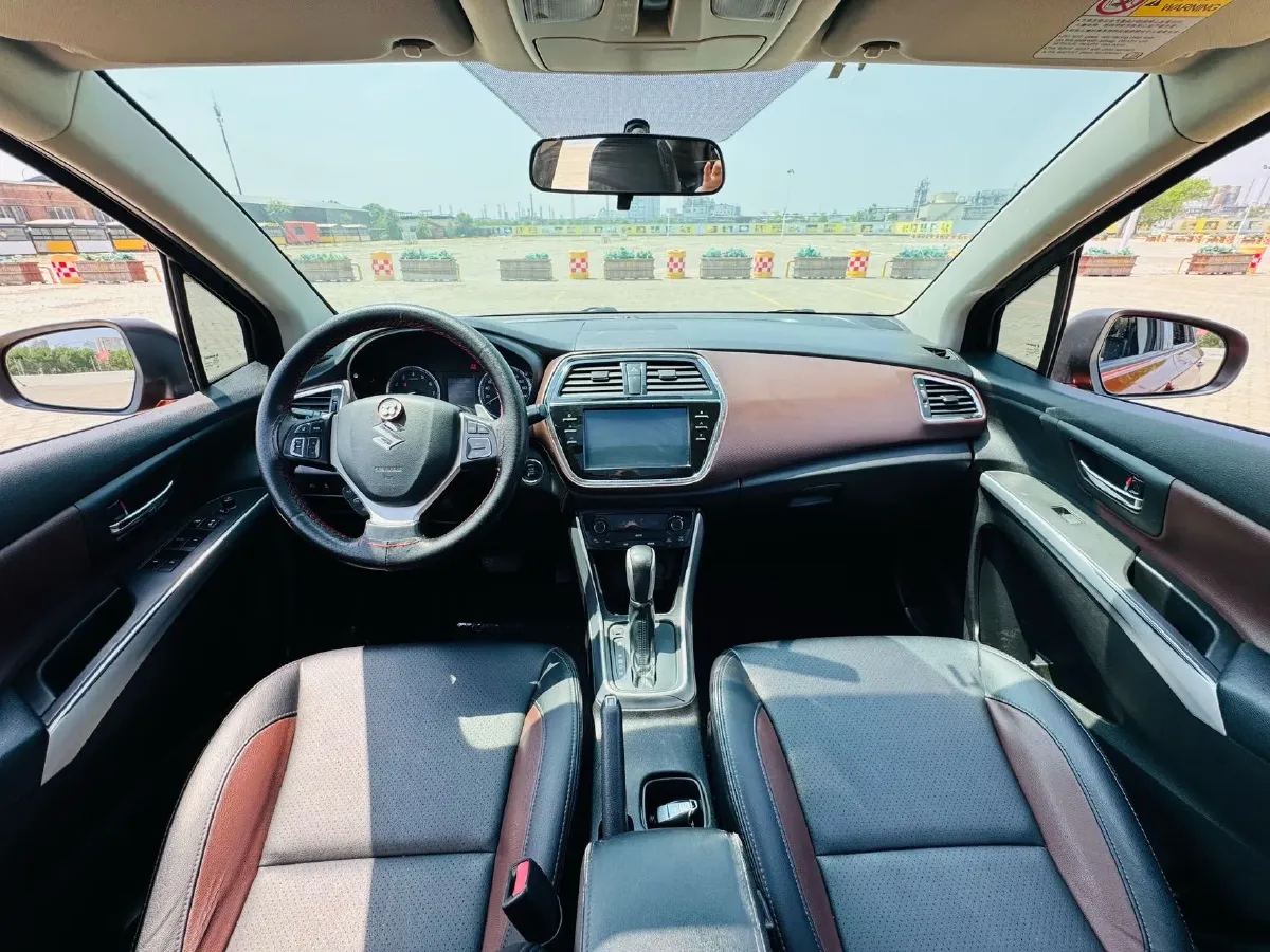 2017 Suzuki SX4 S-Cross 1.6L 122HP L4 CVT,autocango,china used car exporter,china ev exporter,chinese used car exporter,chinese used ev exporter