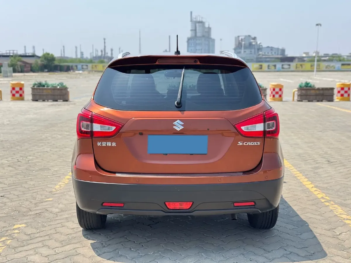 2017 Suzuki SX4 S-Cross 1.6L 122HP L4 CVT,autocango,china used car exporter,china ev exporter,chinese used car exporter,chinese used ev exporter