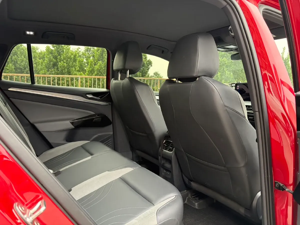 2021 Xpeng P5 BEV 71.4KWH,autocango,china used car exporter,china ev exporter,chinese used car exporter,chinese used ev exporter