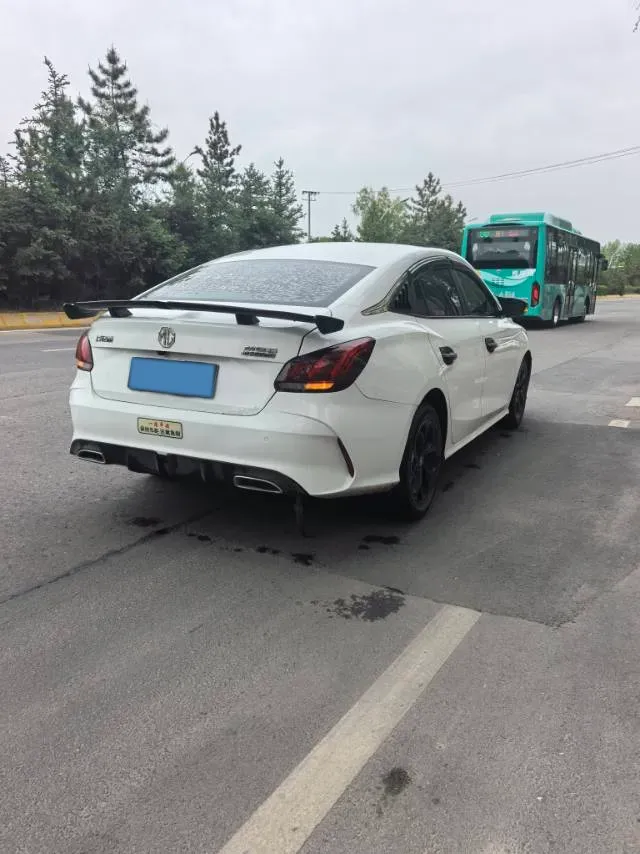 2021 MG 5 1.5L 120HP L4 5MT,autocango,china used car exporter,china ev exporter,chinese used car exporter,chinese used ev exporter