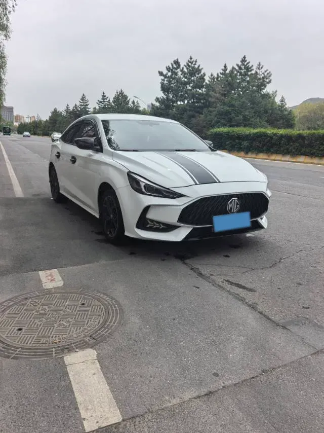 2021 MG 5 1.5L 120HP L4 5MT,autocango,china used car exporter,china ev exporter,chinese used car exporter,chinese used ev exporter
