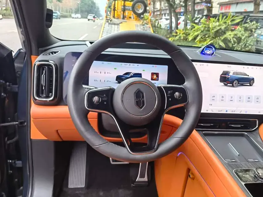 2024 AITO AITO M9 1.5T 152HP L4 REEV 42KWH,autocango,china used car exporter,china ev exporter,chinese used car exporter,chinese used ev exporter
