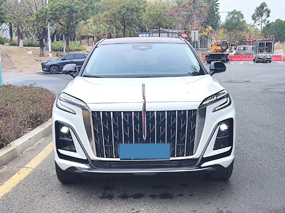 2024 HongQi HS3 1.5T 169HP L4 1DHT PHEV 18.4KWH,autocango,china used car exporter,china ev exporter,chinese used car exporter,chinese used ev exporter