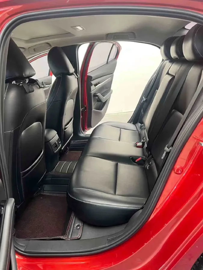 2021 Mazda 3 Axela 2.0L 158HP L4 6AT,autocango,china used car exporter,china ev exporter,chinese used car exporter,chinese used ev exporter