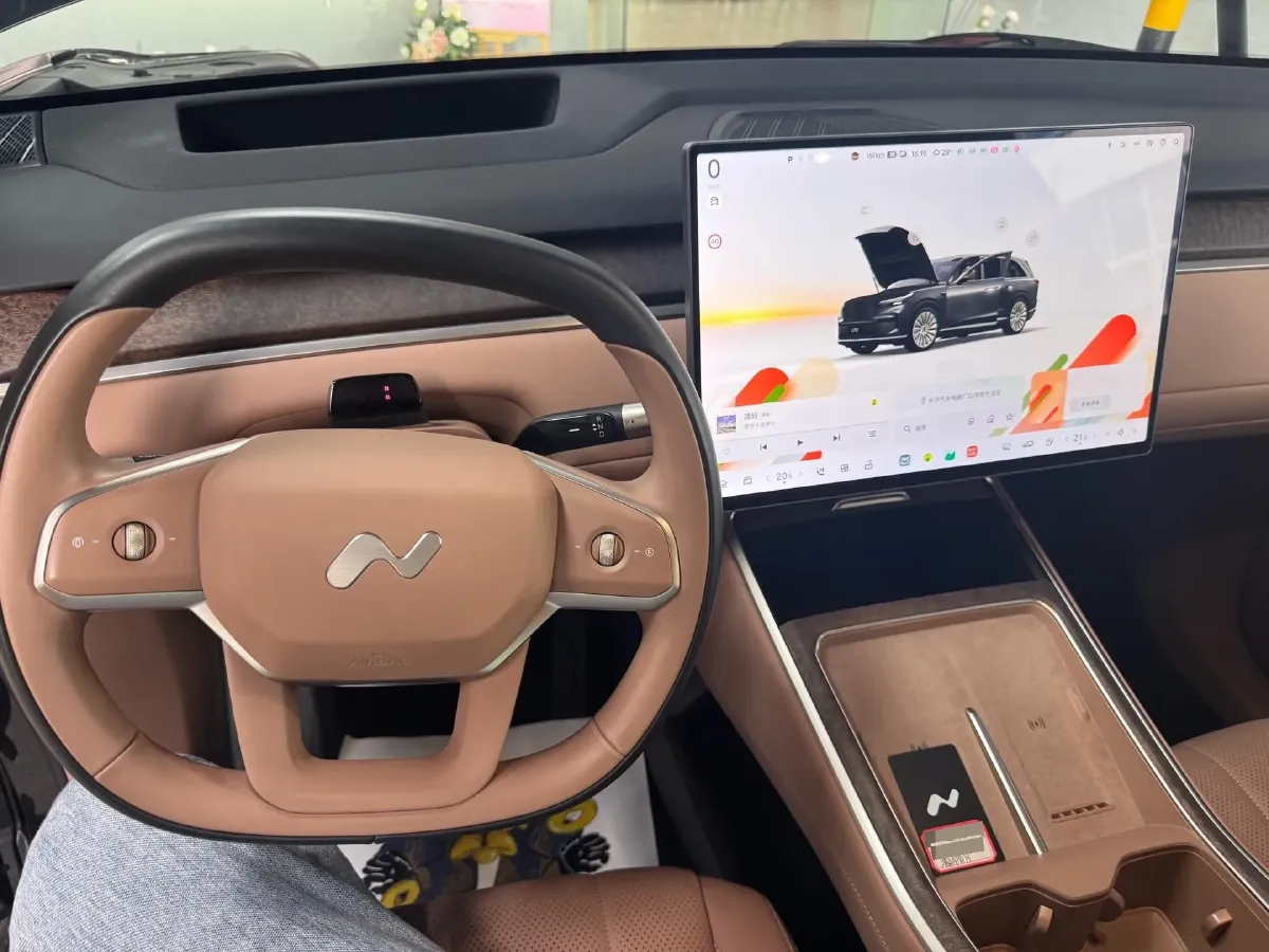 2025 ONVO L90 BEV,autocango,china used car exporter,china ev exporter,chinese used car exporter,chinese used ev exporter