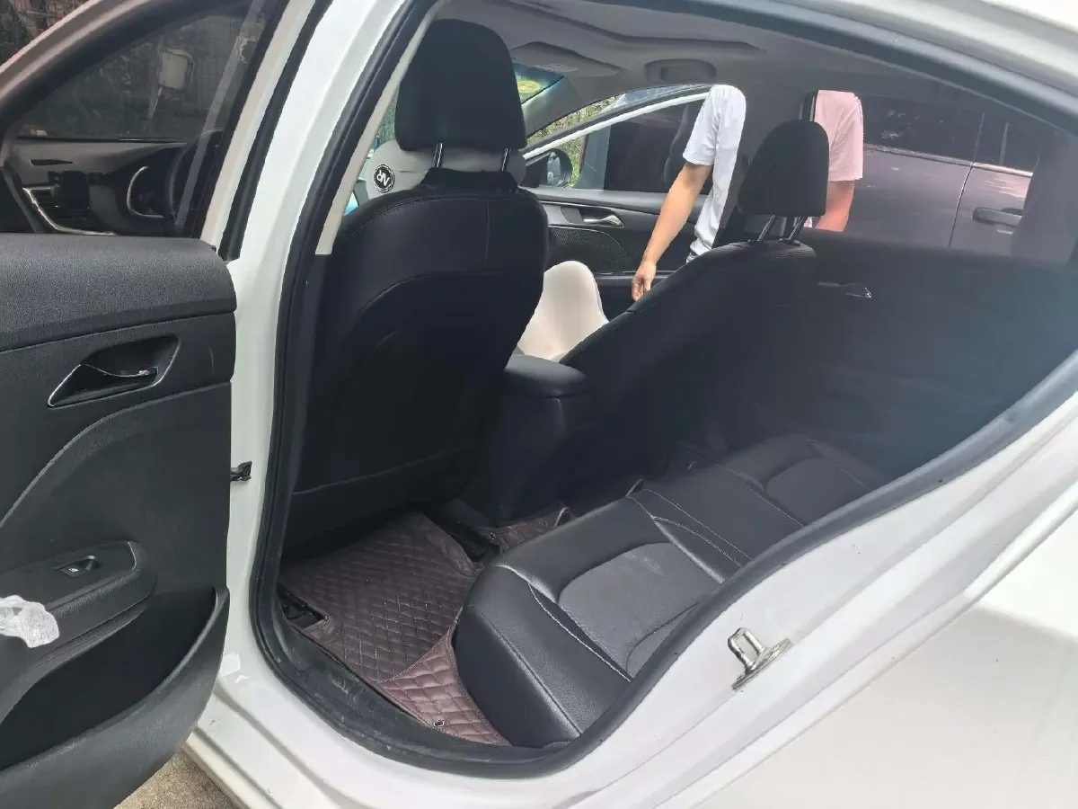 2019 Chevrolet Cavalier 1.5L 113HP L4 6AT,autocango,china used car exporter,china ev exporter,chinese used car exporter,chinese used ev exporter