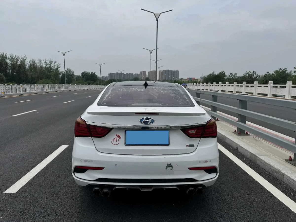 2017 Hyundai Mistra 1.6T 175HP L4 7DCT,autocango,china used car exporter,china ev exporter,chinese used car exporter,chinese used ev exporter