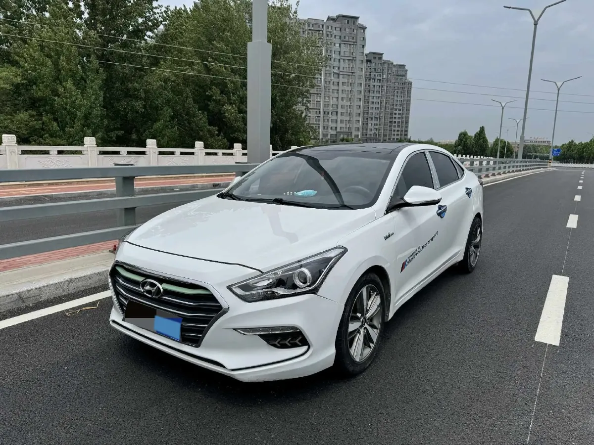 2017 Hyundai Mistra 1.6T 175HP L4 7DCT,autocango,china used car exporter,china ev exporter,chinese used car exporter,chinese used ev exporter