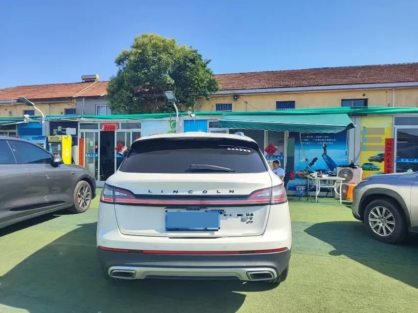 2021 Lincoln Nautilus 2.7T 322HP V6 8AT,autocango,china used car exporter,china ev exporter,chinese used car exporter,chinese used ev exporter
