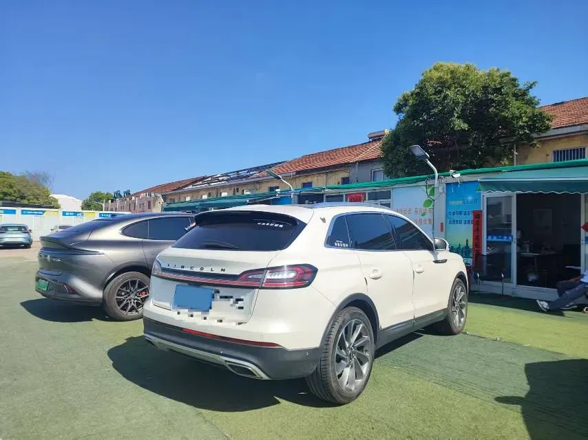 2021 Lincoln Nautilus 2.7T 322HP V6 8AT,autocango,china used car exporter,china ev exporter,chinese used car exporter,chinese used ev exporter
