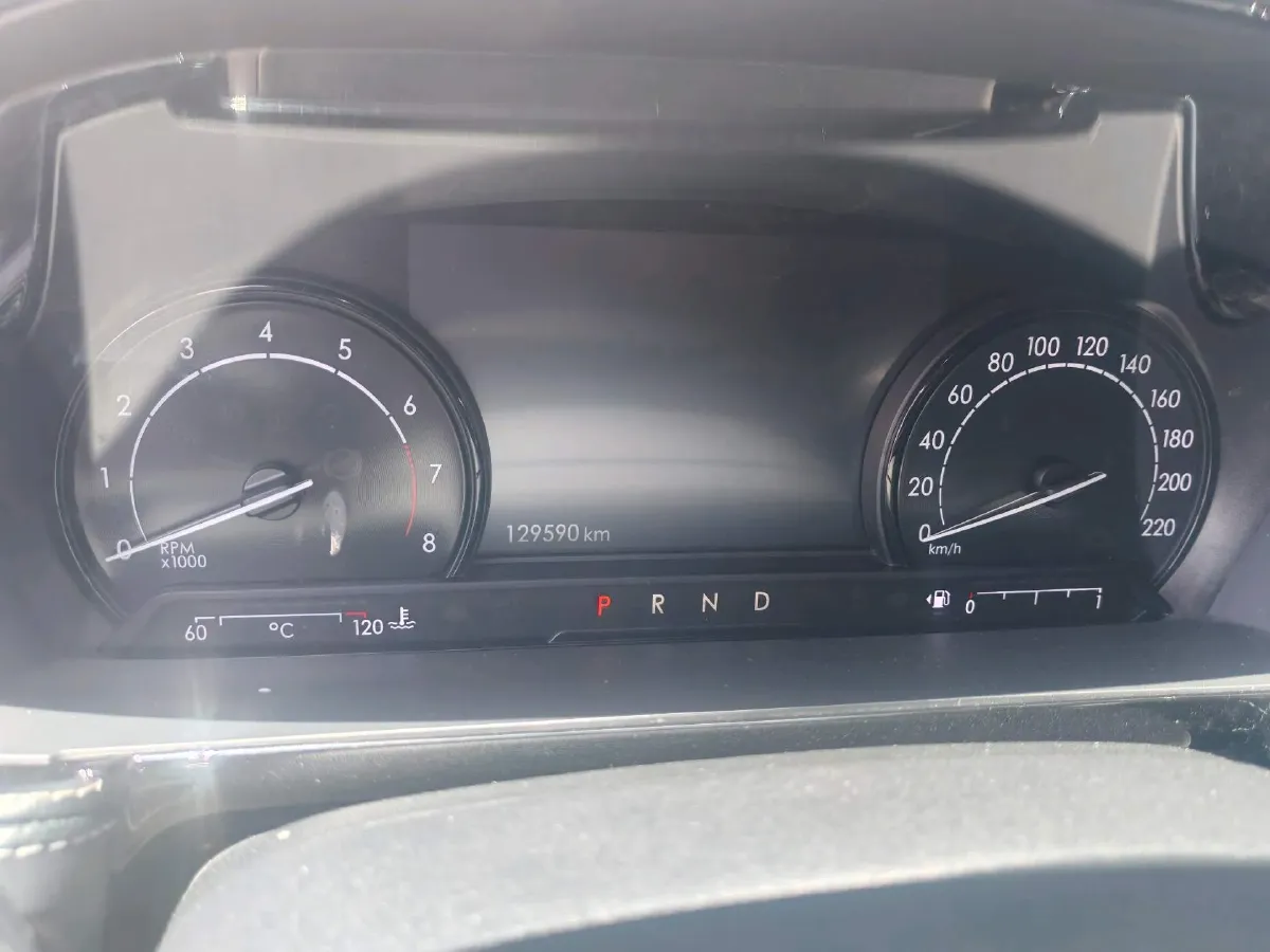 2021 Lincoln Corsair 2.0T 245HP L4 8AT,autocango,china used car exporter,china ev exporter,chinese used car exporter,chinese used ev exporter