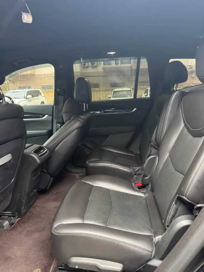 2021 Cadillac XT6 2.0T 237HP L4 9AT,autocango,china used car exporter,china ev exporter,chinese used car exporter,chinese used ev exporter