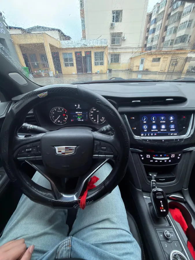 2021 Cadillac XT6 2.0T 237HP L4 9AT,autocango,china used car exporter,china ev exporter,chinese used car exporter,chinese used ev exporter