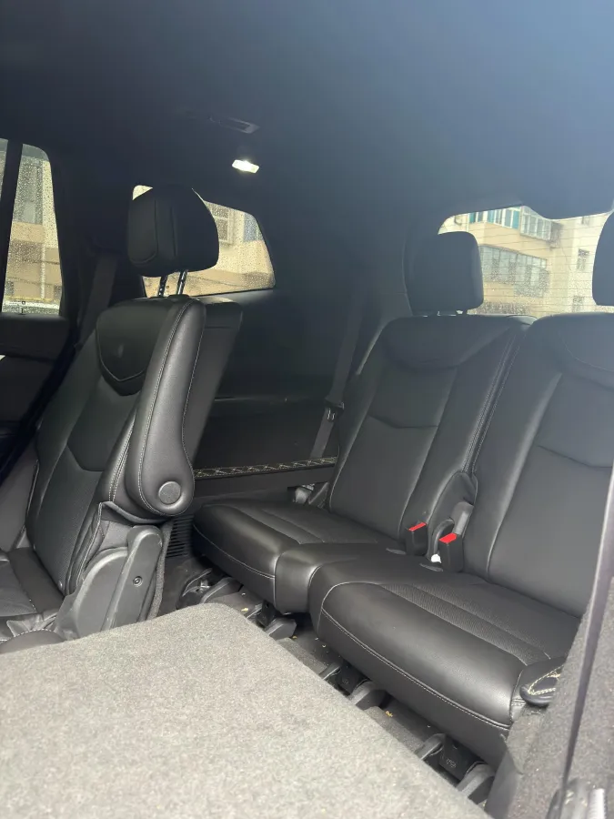 2021 Cadillac XT6 2.0T 237HP L4 9AT,autocango,china used car exporter,china ev exporter,chinese used car exporter,chinese used ev exporter