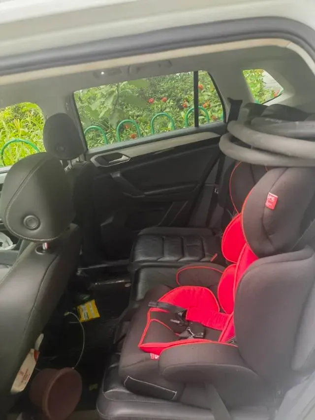 2019 MINI CLUBMAN 1.5T 102HP L3 6AT,autocango,china used car exporter,china ev exporter,chinese used car exporter,chinese used ev exporter