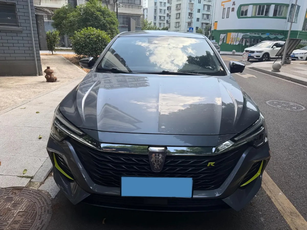 2020 Roewe i6 MAX 1.5T 173HP L4 7DCT,autocango,china used car exporter,china ev exporter,chinese used car exporter,chinese used ev exporter