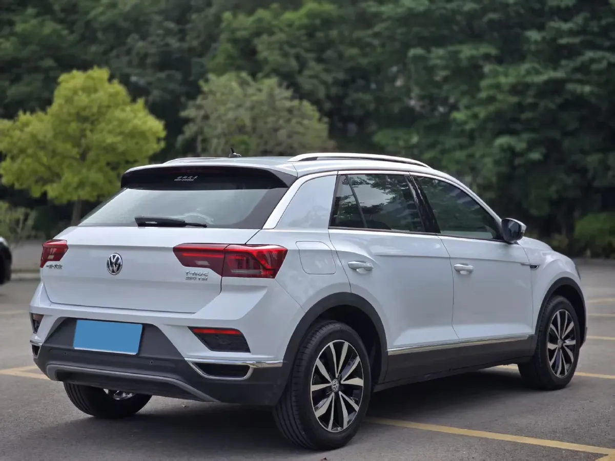 2018 Borgward BX7 2.0T 224HP L4 6AT,autocango,china used car exporter,china ev exporter,chinese used car exporter,chinese used ev exporter
