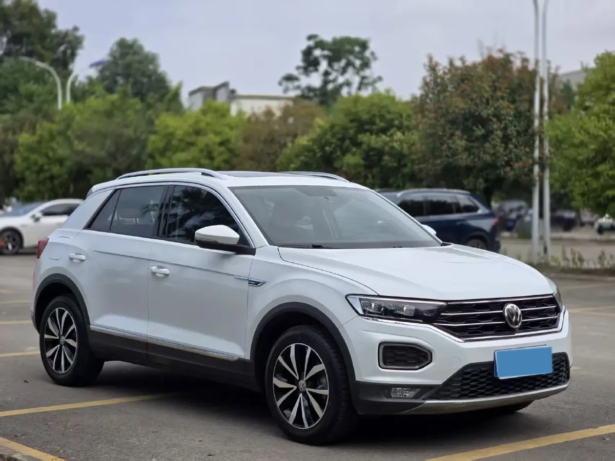 2018 Borgward BX7 2.0T 224HP L4 6AT,autocango,china used car exporter,china ev exporter,chinese used car exporter,chinese used ev exporter