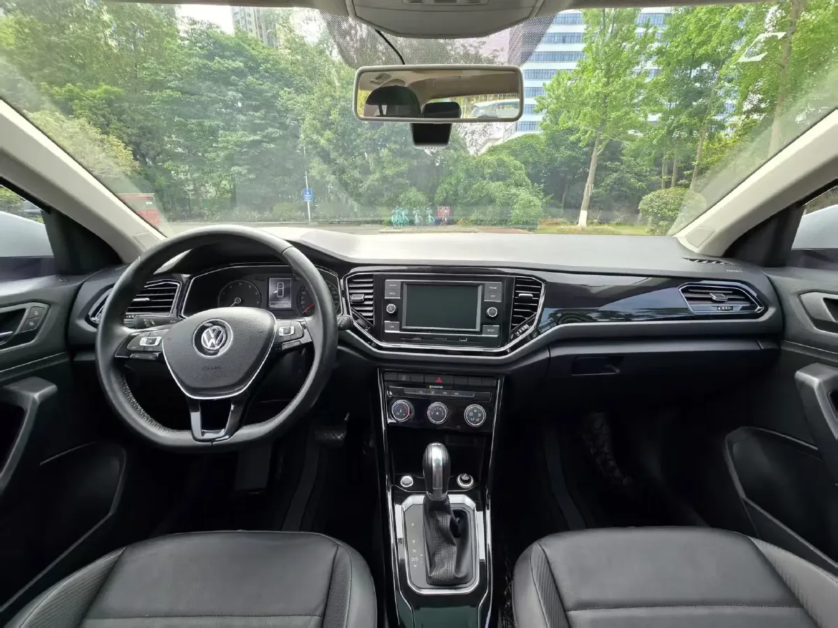 2018 Borgward BX7 2.0T 224HP L4 6AT,autocango,china used car exporter,china ev exporter,chinese used car exporter,chinese used ev exporter