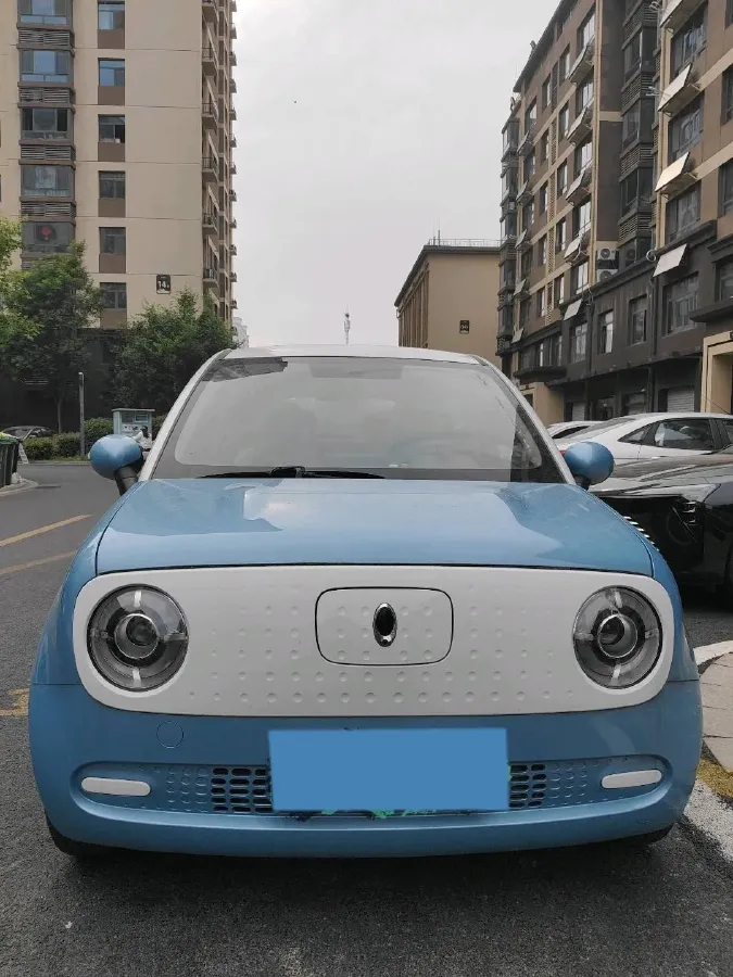 2019 Roewe Ei5 BEV 52.5KWH,autocango,china used car exporter,china ev exporter,chinese used car exporter,chinese used ev exporter