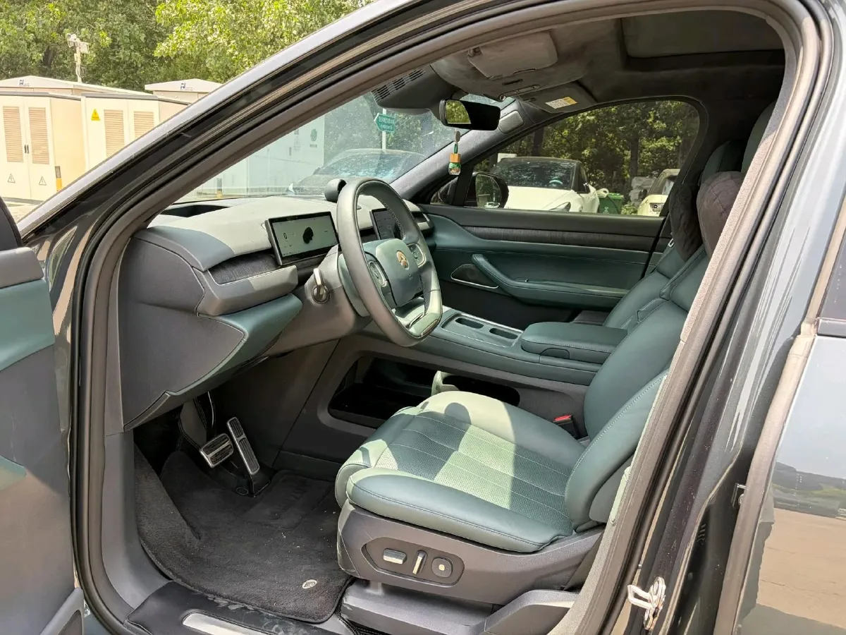2023 Mercedes-Benz CLS Class 2.0T 258HP L4 9AT,autocango,china used car exporter,china ev exporter,chinese used car exporter,chinese used ev exporter