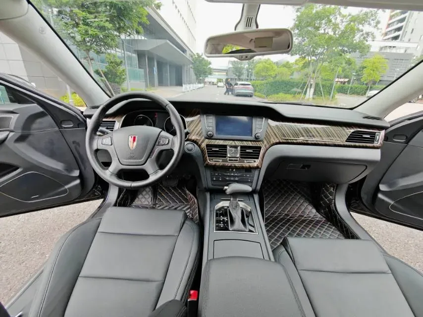2021 HongQi H7 1.8T 188HP L4 6AT,autocango,china used car exporter,china ev exporter,chinese used car exporter,chinese used ev exporter