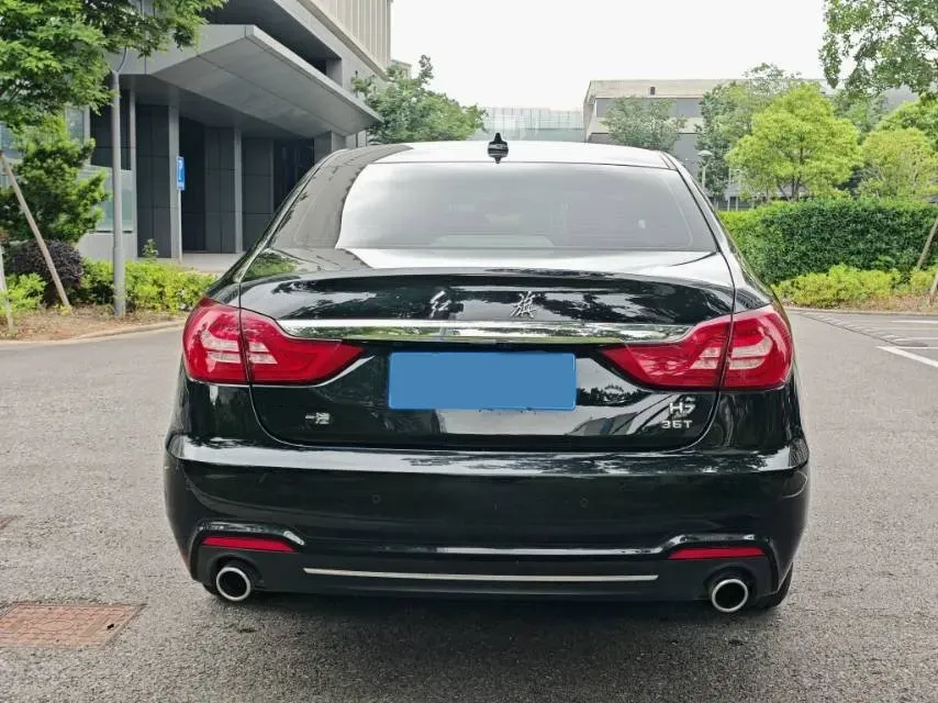2021 HongQi H7 1.8T 188HP L4 6AT,autocango,china used car exporter,china ev exporter,chinese used car exporter,chinese used ev exporter