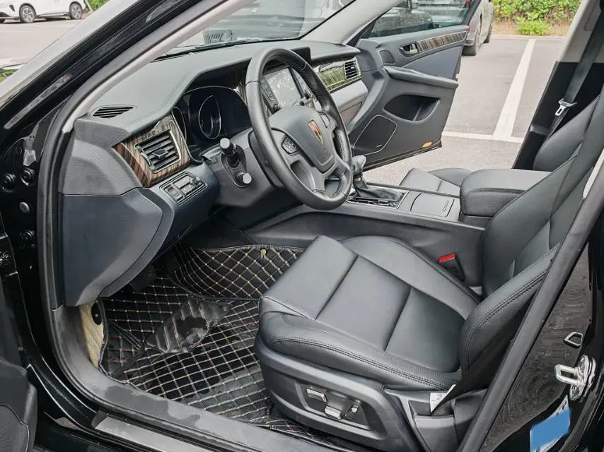 2021 HongQi H7 1.8T 188HP L4 6AT,autocango,china used car exporter,china ev exporter,chinese used car exporter,chinese used ev exporter