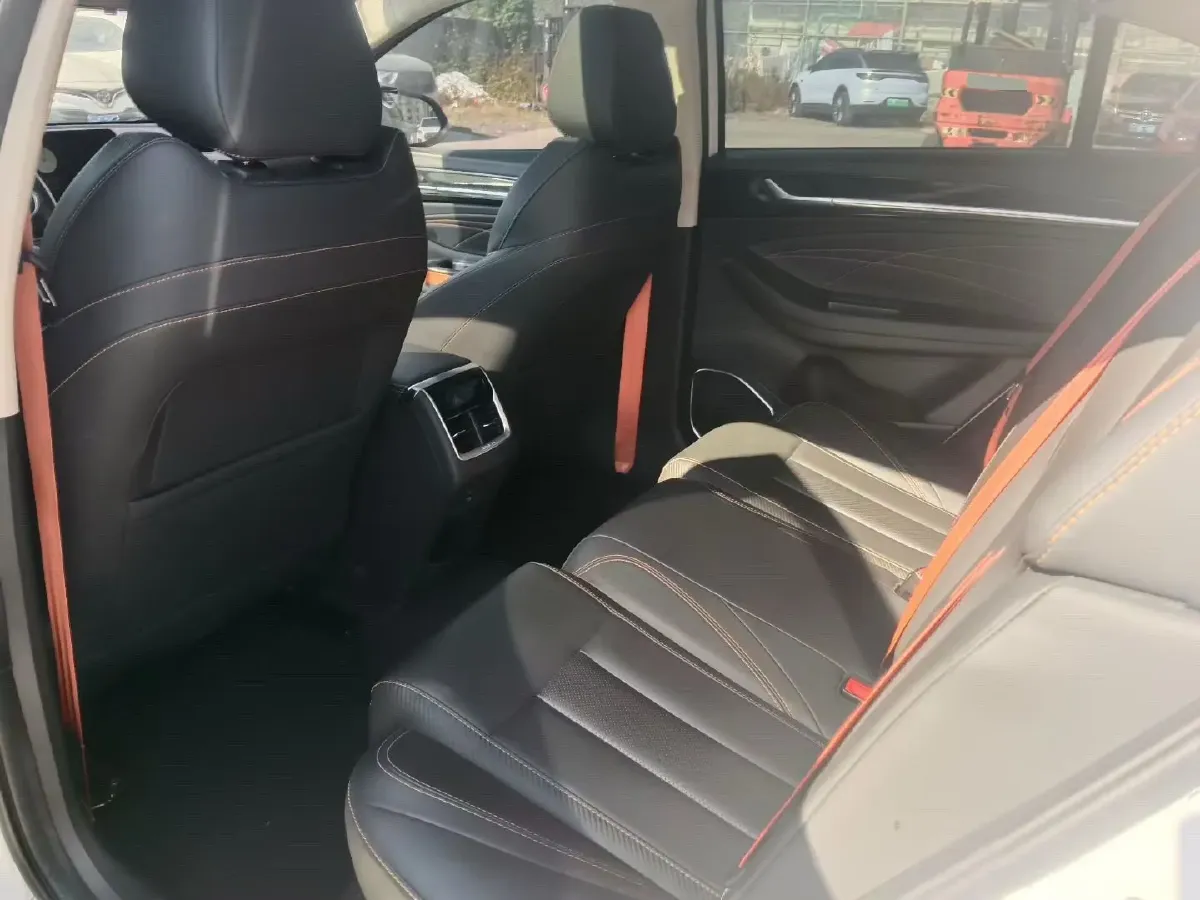 2022 Chery Arrizo 5 GT 1.6T 197HP L4 7DCT,autocango,china used car exporter,china ev exporter,chinese used car exporter,chinese used ev exporter