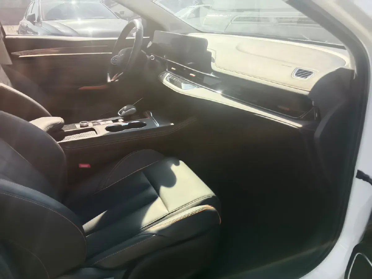 2022 Chery Arrizo 5 GT 1.6T 197HP L4 7DCT,autocango,china used car exporter,china ev exporter,chinese used car exporter,chinese used ev exporter