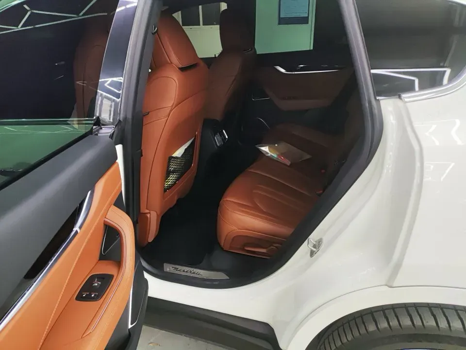 2022 Maserati Levante 3.0T 350HP V6 8AT,autocango,china used car exporter,china ev exporter,chinese used car exporter,chinese used ev exporter