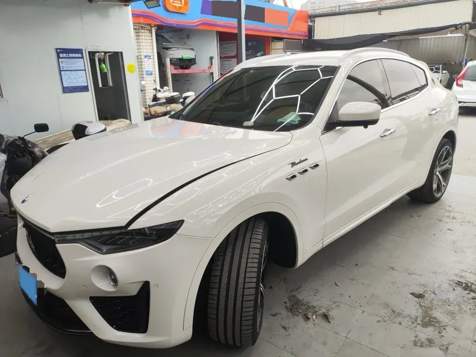 2022 Maserati Levante 3.0T 350HP V6 8AT,autocango,china used car exporter,china ev exporter,chinese used car exporter,chinese used ev exporter