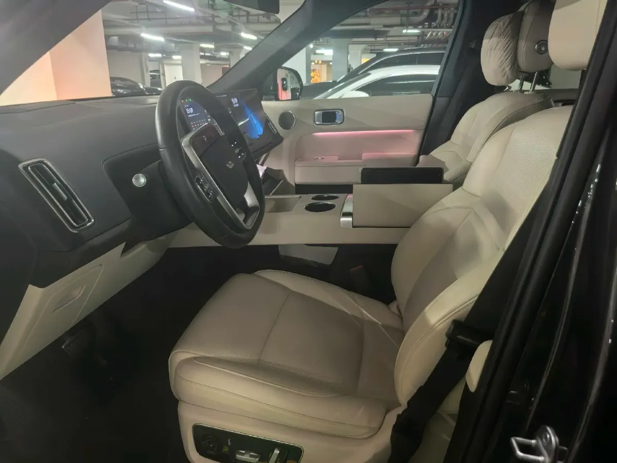2022 Li L9 Range Extended 154HP REEV 42.6KWH,autocango,china used car exporter,china ev exporter,chinese used car exporter,chinese used ev exporter