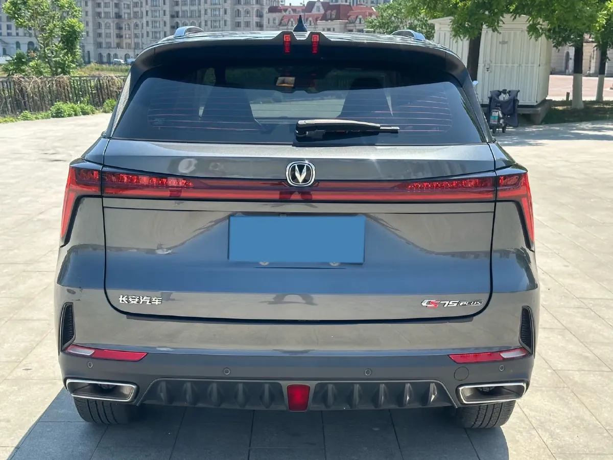 2022 ChangAn CS75 Plus 1.5T 188HP L4 8AT,autocango,china used car exporter,china ev exporter,chinese used car exporter,chinese used ev exporter