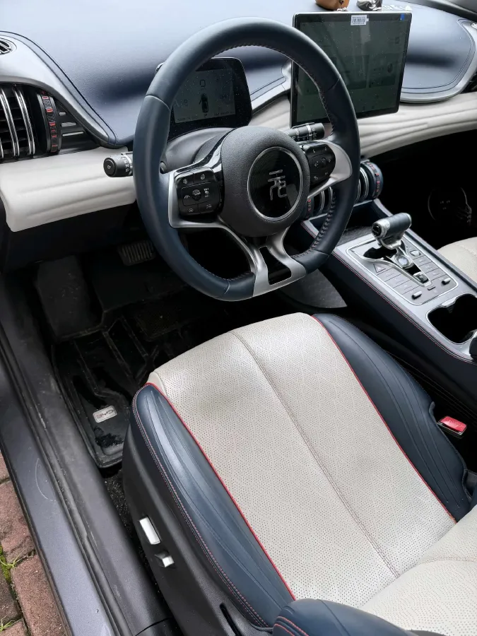 2022 Foton Grand General G7 2.0T 238HP L4 8AT,autocango,china used car exporter,china ev exporter,chinese used car exporter,chinese used ev exporter