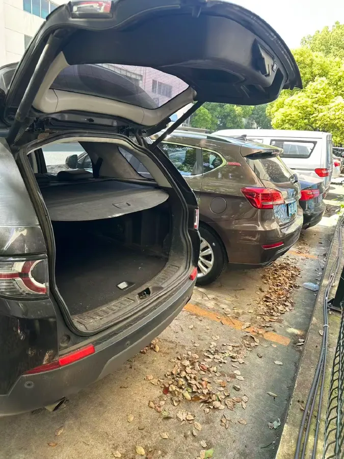 2019 Land Rover Discovery Sport 2.0T 241HP L4 9AT,autocango,china used car exporter,china ev exporter,chinese used car exporter,chinese used ev exporter