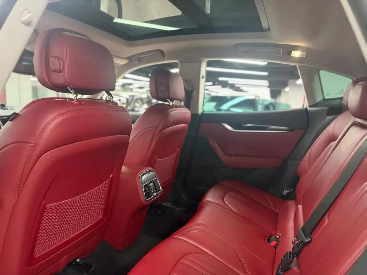 2016 Audi S6 4.0T 450HP V8 7DCT,autocango,china used car exporter,china ev exporter,chinese used car exporter,chinese used ev exporter