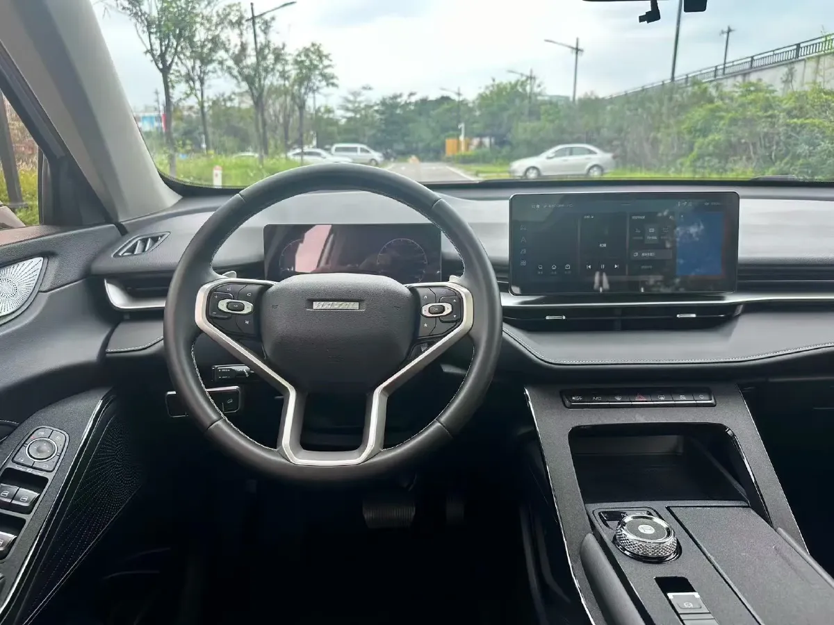 2021 Haval H6 2.0T 211HP L4 7DCT,autocango,china used car exporter,china ev exporter,chinese used car exporter,chinese used ev exporter