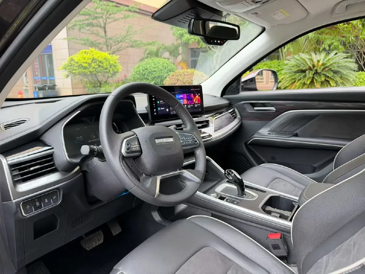 2022 Haval H6 1.5T 184HP L4 7DCT,autocango,china used car exporter,china ev exporter,chinese used car exporter,chinese used ev exporter