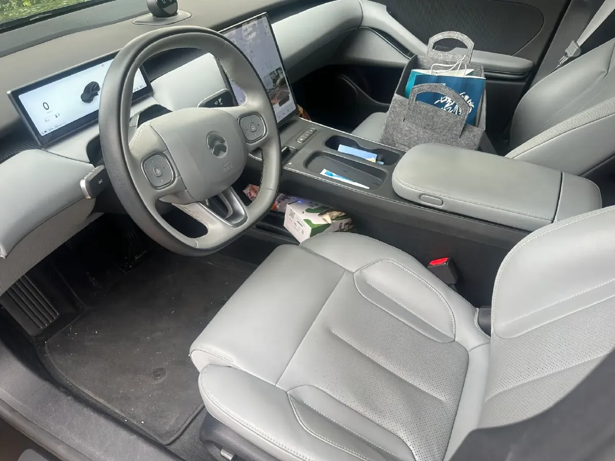 2023 NIO ET5T BEV 75KWH,autocango,china used car exporter,china ev exporter,chinese used car exporter,chinese used ev exporter