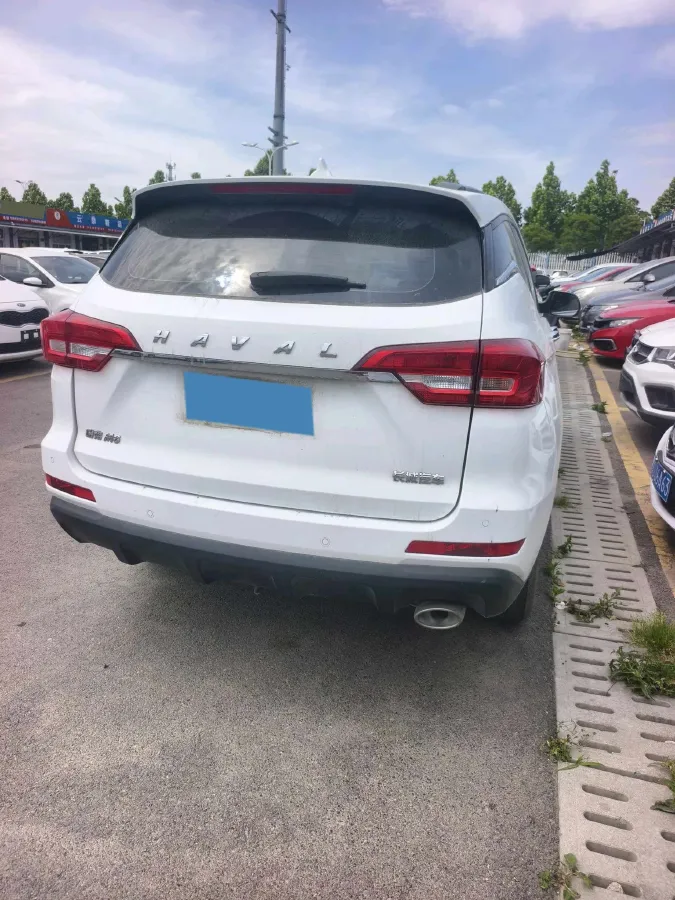 2019 Haval M6 1.5T 150HP L4 7DCT,autocango,china used car exporter,china ev exporter,chinese used car exporter,chinese used ev exporter