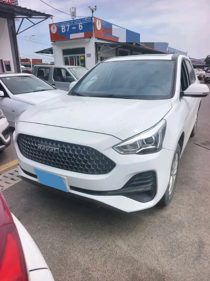 2019 Haval M6 1.5T 150HP L4 7DCT,autocango,china used car exporter,china ev exporter,chinese used car exporter,chinese used ev exporter