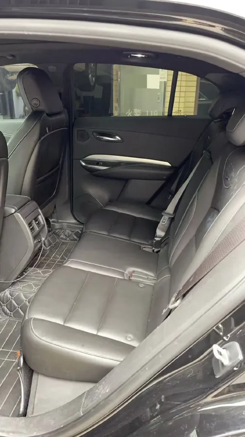 2020 Cadillac XT4 2.0T 237HP L4 9AT,autocango,china used car exporter,china ev exporter,chinese used car exporter,chinese used ev exporter